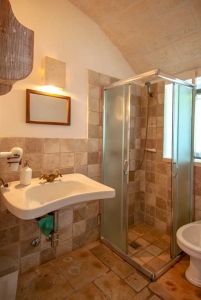 lamia doppia bagno in pietra calcare